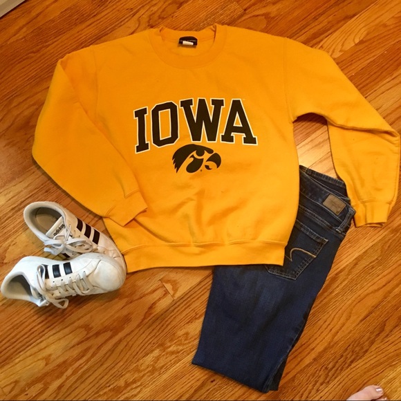 MV Sport Tops - University of Iowa Crewneck Sweatshirt Size Small